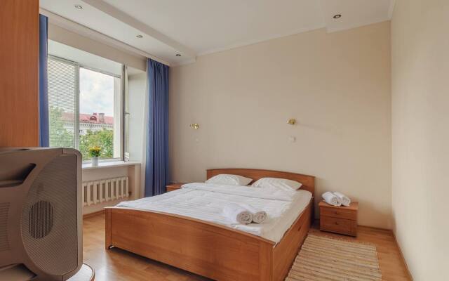 3-komnatnye HomeApart K. Marksa, 25 Apartments