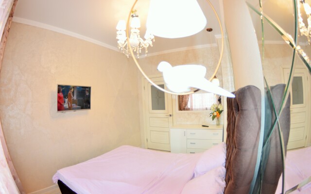 Апартаменты Евродвушка на Ставровской 1