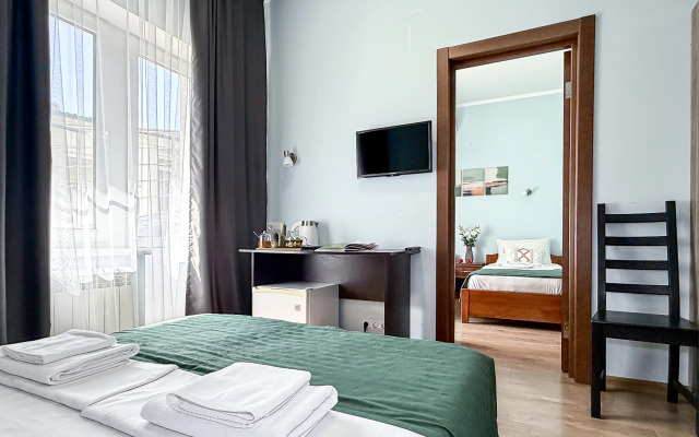 Persikovy Zamok Private House