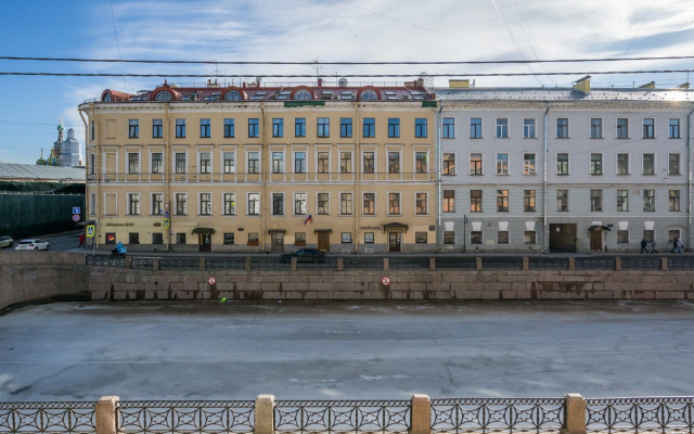 Апартаменты на набережной Мойки