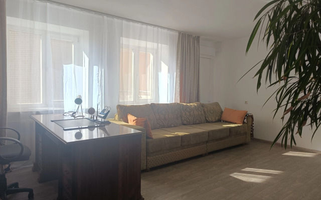 Квартира Большая квартира на 8 человек в центре города