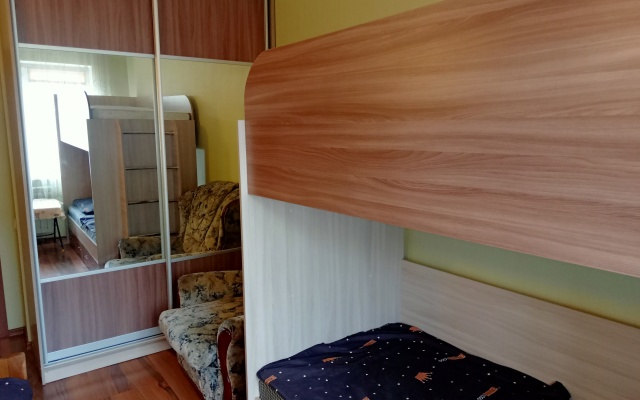 Na Dzerzhinskogo 38B Apartments