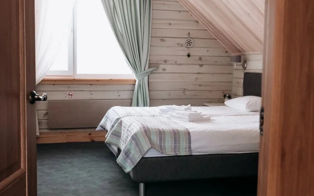 Mira Belle Private House