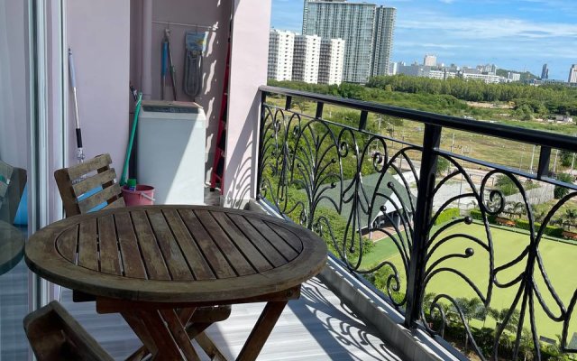 Atlantis Condo 2 bedrooms Attic Apartments