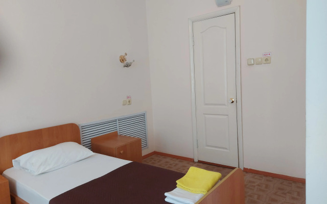 Отель Smart Hotel KDO Свободный