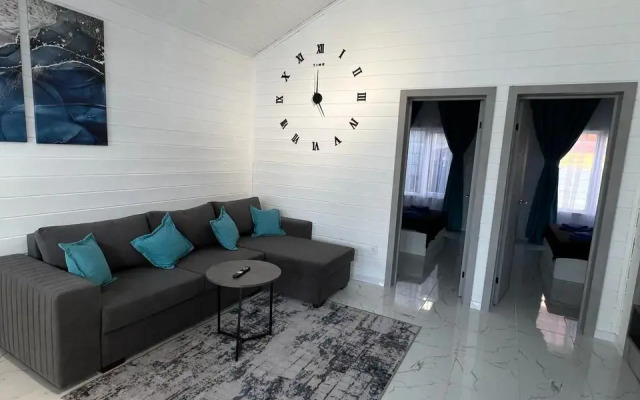Na Beregu Morya Sea Breeze Bungalow