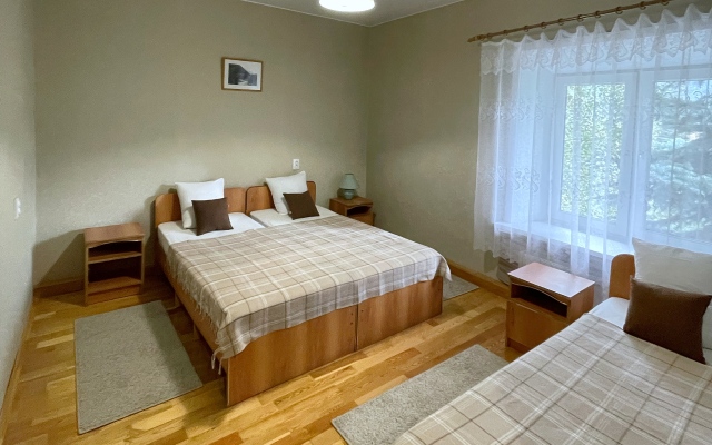 Bankovskaya Dacha Guest House