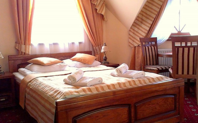 Гостевой Дом Pensjonat Zbójecki Dwór