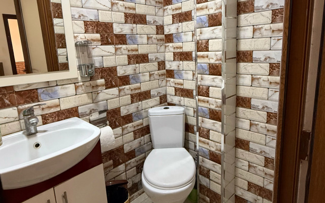 U Ashota Guest house