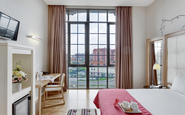 Отель Italiana Hotels Milan Rho Fair