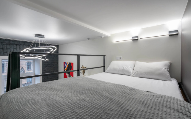 Komfortnaya Studiya S Dizaynerskim Remontom Flat