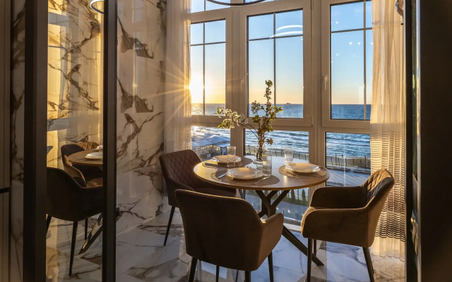 2-k s pryamim vidom na more | 1 Liniya Apartaments