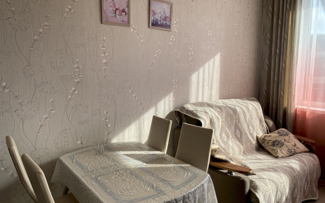 080 Приморская 1 Apartments