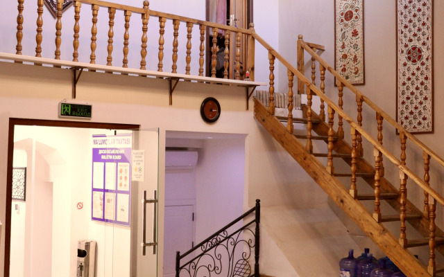 Гостевой дом Al Bukhari Hotel