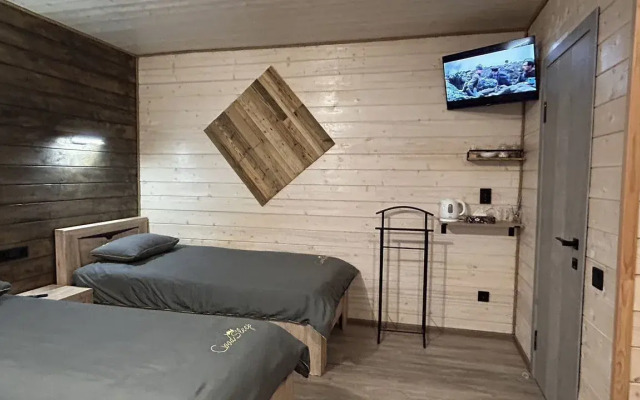 V Khutore Krasny Pakhar 4 Private House