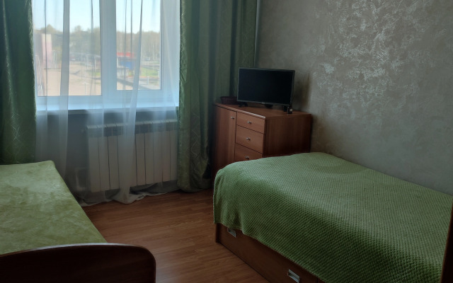Dvukhkomnatnaya kvartira na Raduzhnom Flat