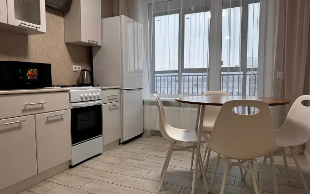 Квартира на левом берегу у ДК Кирова