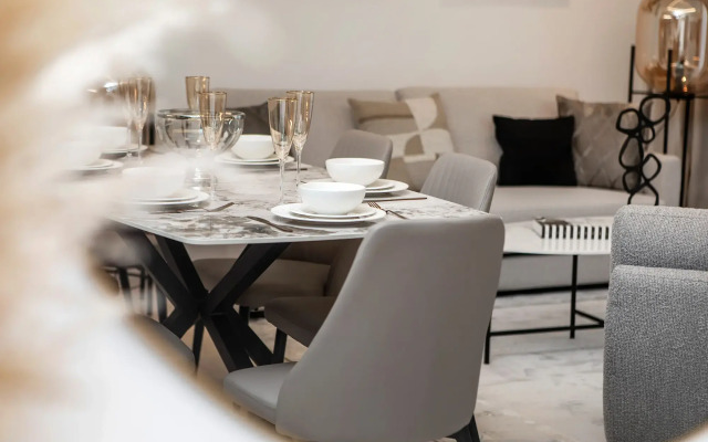 Potryasayuschie 2Br Apartamenty in Business Bay Apartments