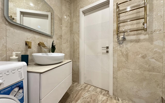 Bliss-Sapfir Apartments