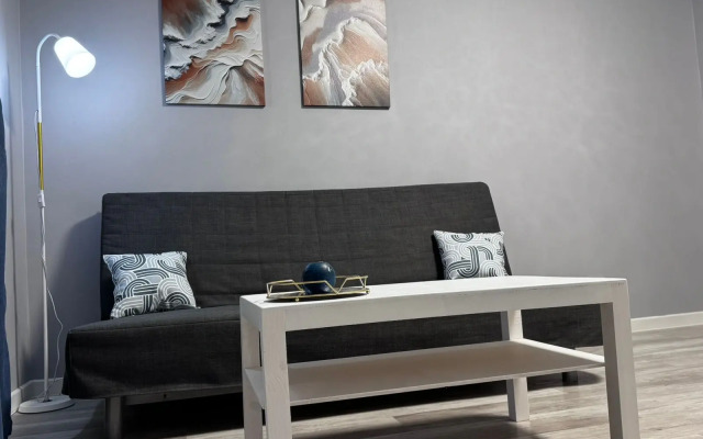 Uyutnaya na Prospekte Vernadskogo Apartment