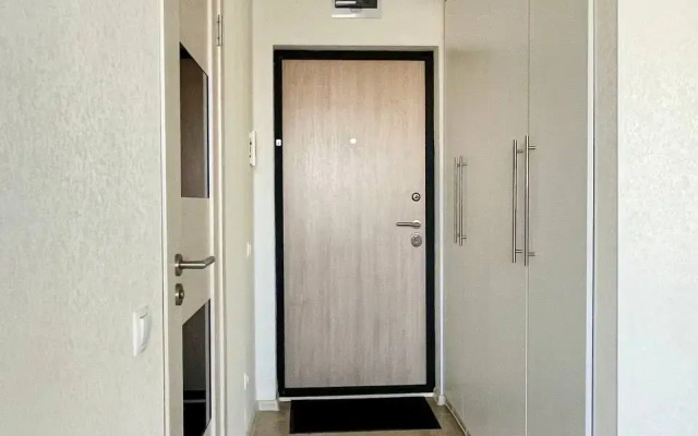 MoonRoom 72 V Yevropeyskom ryadom s akvaparkom Flat