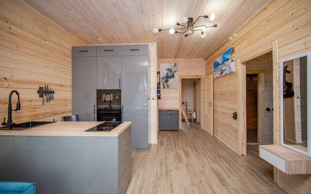 Шале Килиманджаро с сауной в Коробицыно