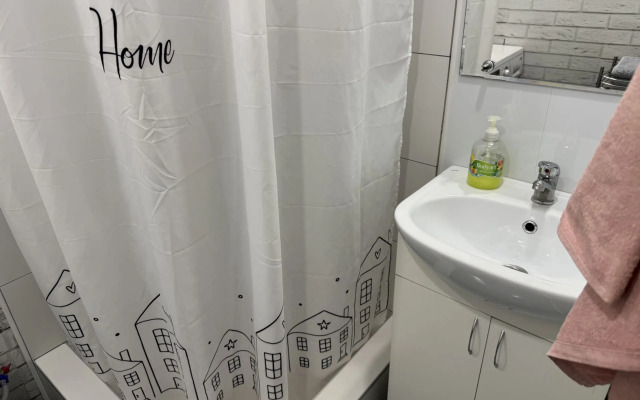 126 Parus 7 Apartments