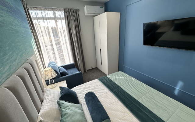 V2 Guest house