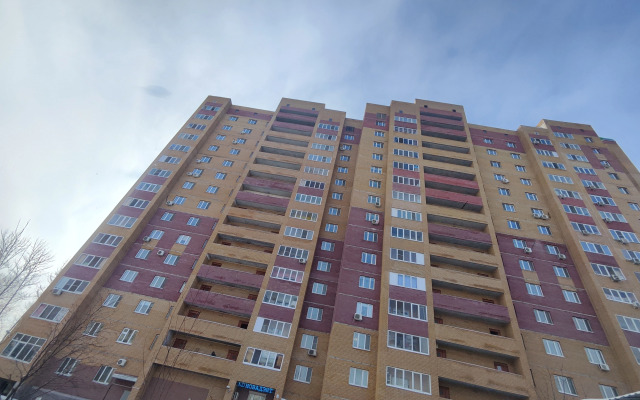 Апартаменты Ягодинская 25