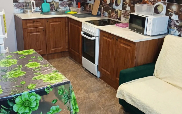 Квартира Уютная 1-к с балконом 5 мин до парка аттракционов.