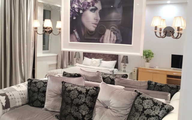 Студия с лучшим видом столицы закатов