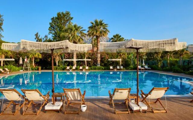 Отель Mövenpick Antalya Tekirova Resort