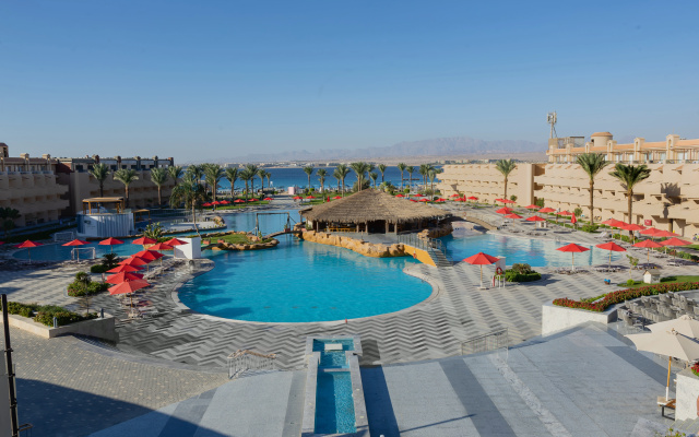 V Grand Beach Resort Sahl Hasheesh