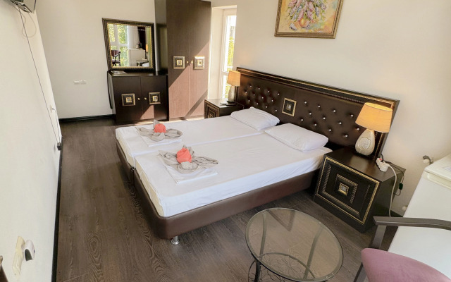 Town Park Guest House