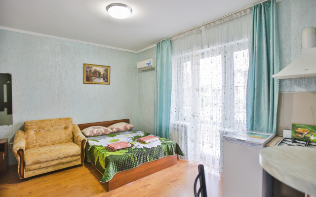 Aprelsky Guest House