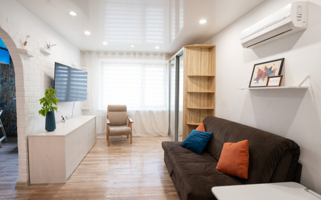 Odnokomnatnaya kvartira s detskoy Flat