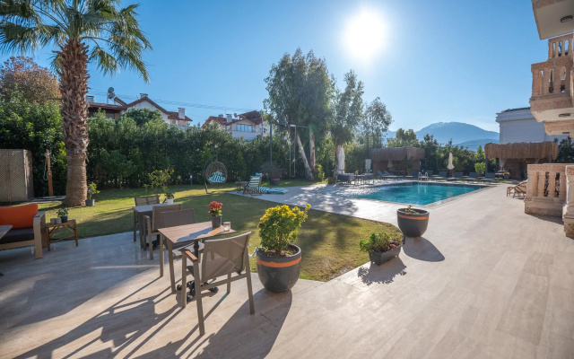 Отель Kalender Pansiyon Fethiye