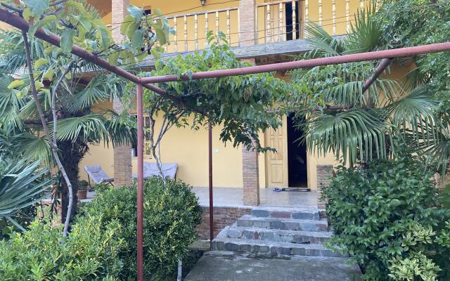 V Lagodekhi Guest House