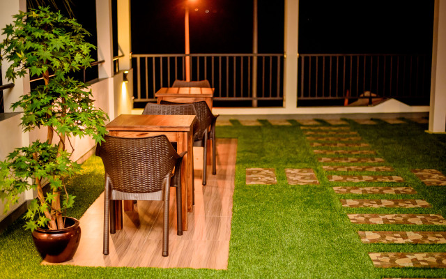 Yoho Shamaz Galle Villa
