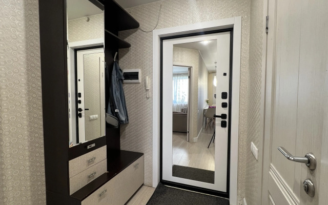 Na Vse Sluchai Zhizni Flat
