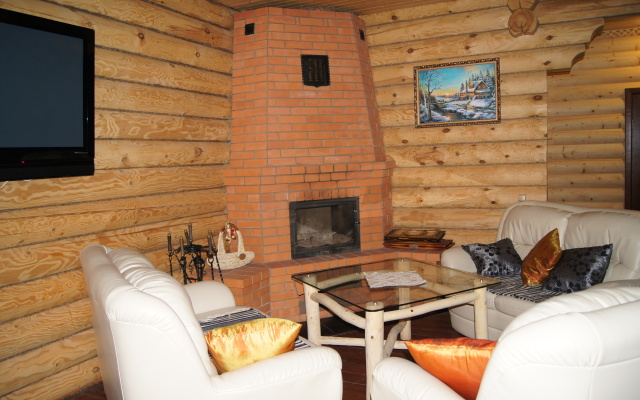 Na Ozere Private House