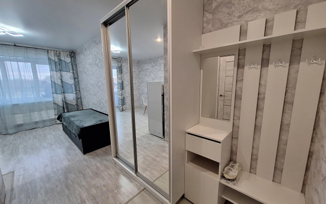 Novaya Studiya S Novym Remontom Flat