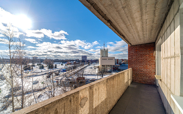 2-room apartment on Vedeneeva near the Vreden Research Institute KakOtelRu