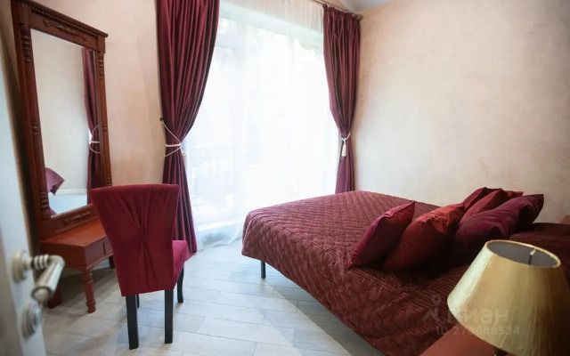 U Reki S Baney Private house