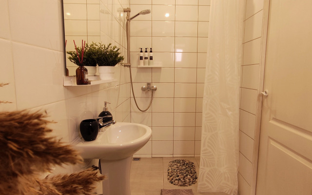 Domik U Grota Diany Private House