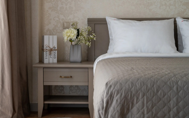 Red Svetlana Park Adelina Apartments