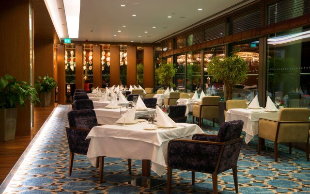 Radisson Blu Hotel, Kayseri Hotel