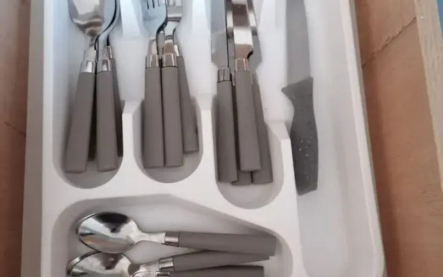 Na Ulitse Zavelichenskoy 26 Flat