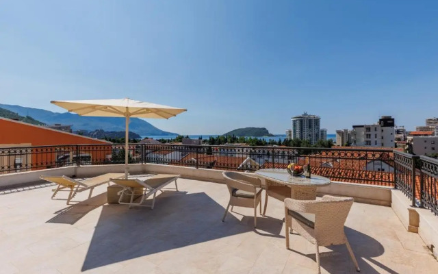 Kadmo by Aycon Hotel
