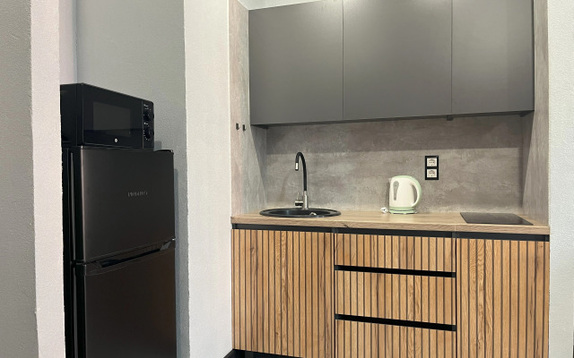 Royal Energy Flat